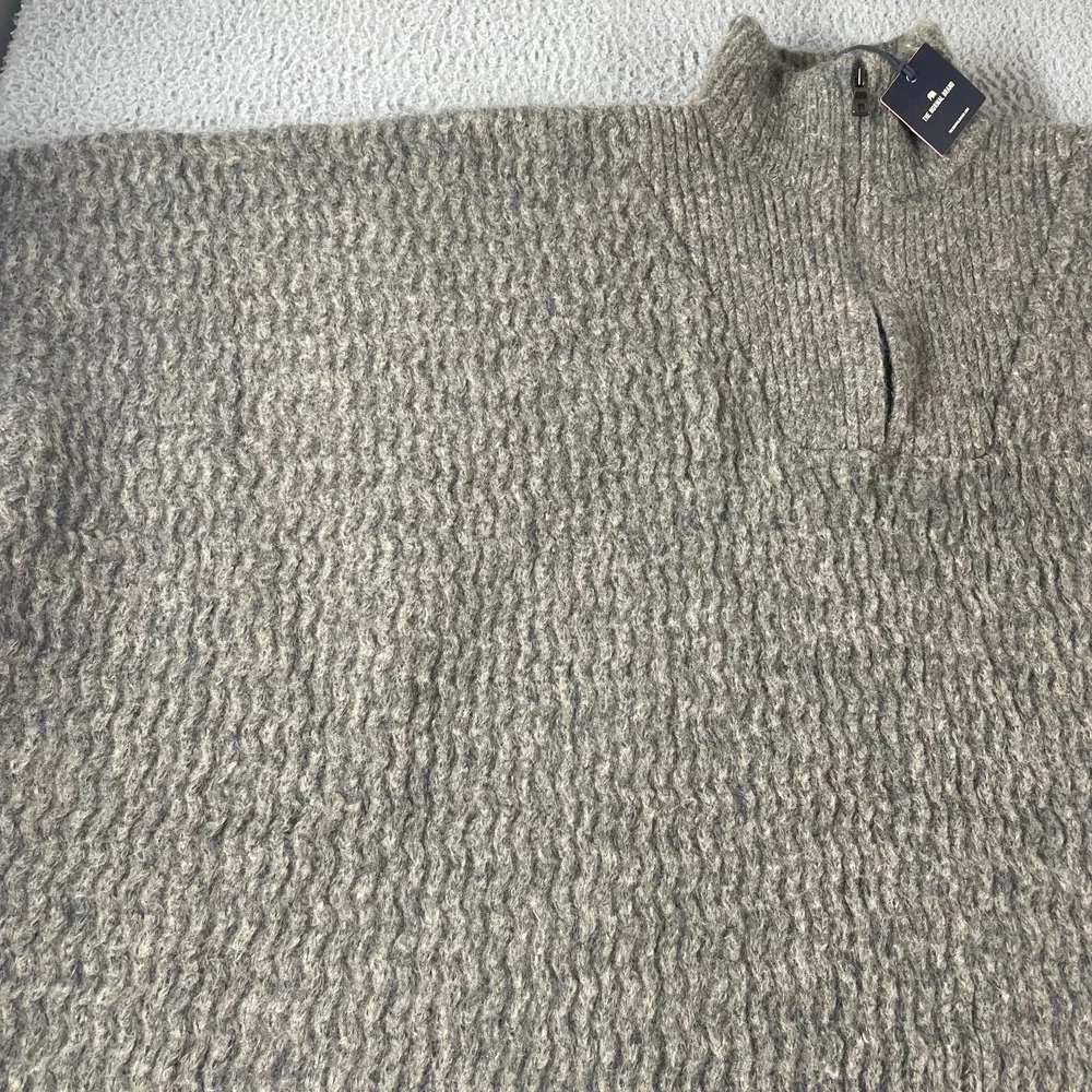 The Normal Brand Mountain Knit Poncho Womens OS‎ Wool Blend Knit Soft Comfy NEW